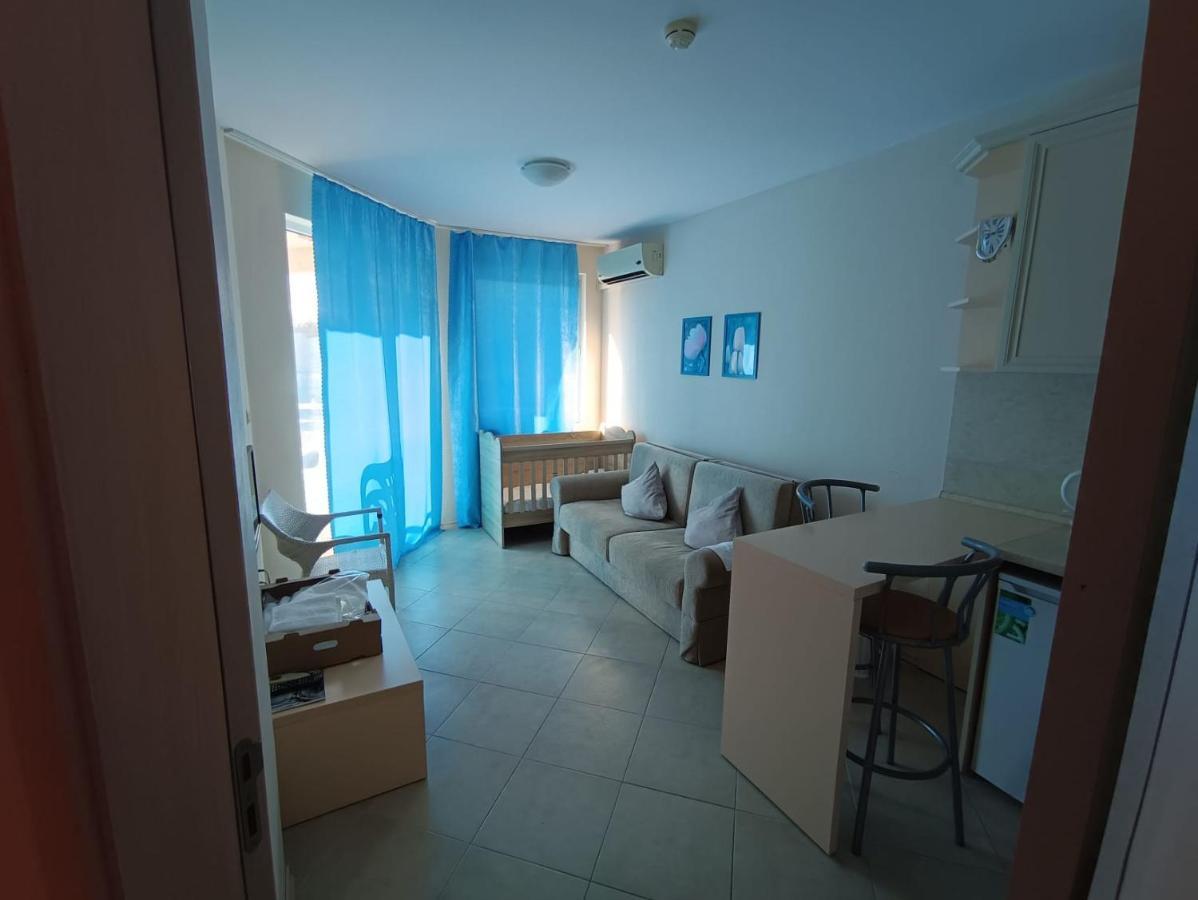 Excellent Apartment In Emberli Aparthotel. Лозенець Екстер'єр фото