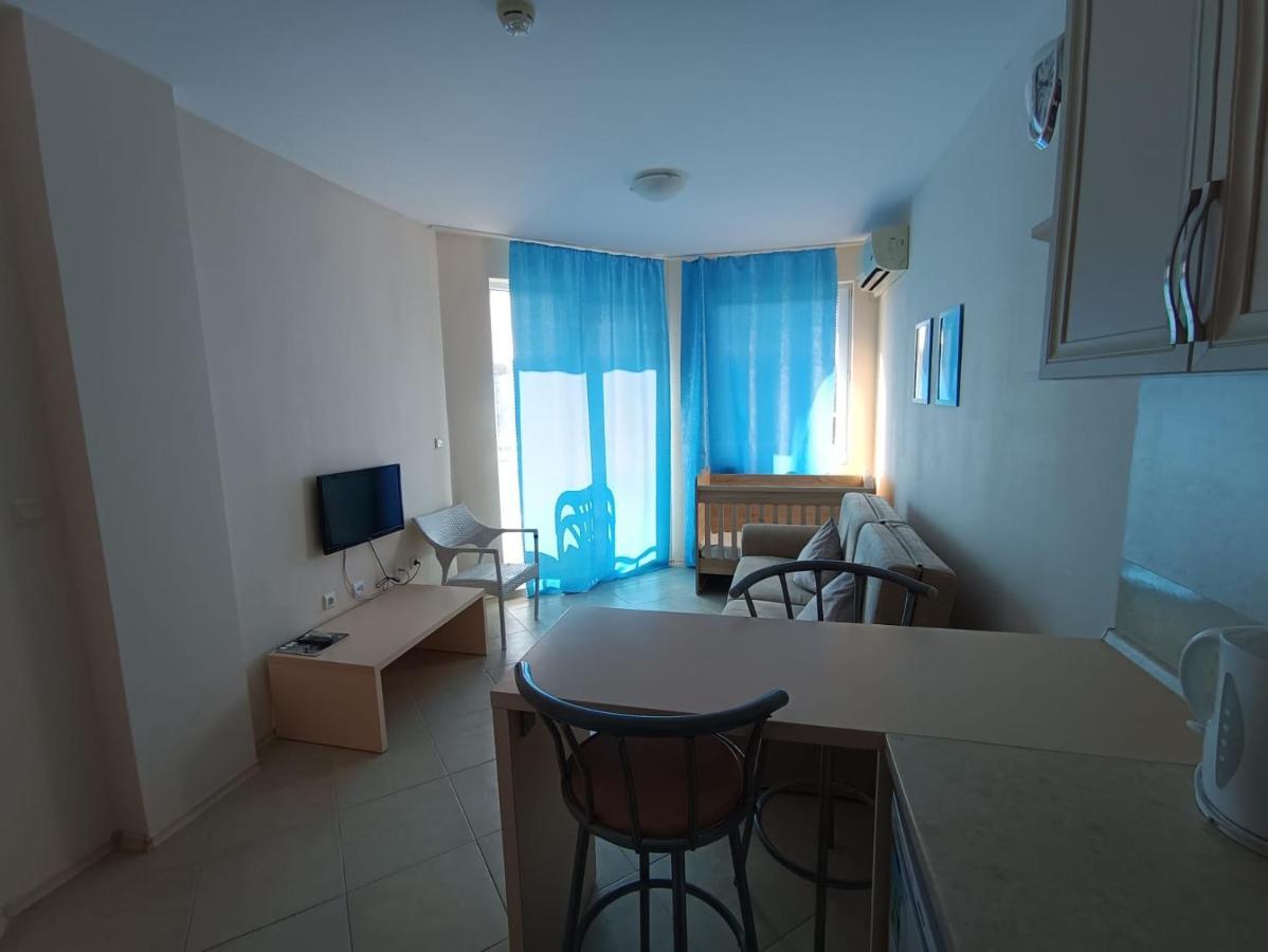 Excellent Apartment In Emberli Aparthotel. Лозенець Екстер'єр фото